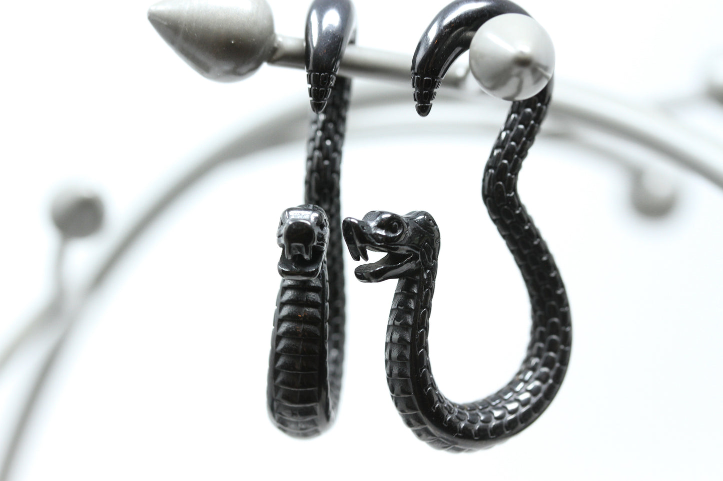 Black stainless steel snake ear weights