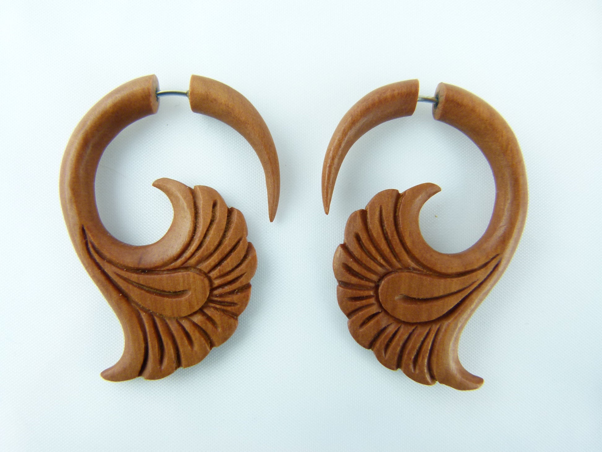 Wood Fanned Feather Hanger Plugs - Fake Pair