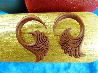 Wood Fanned Feather Hanger Plugs - Pair 3