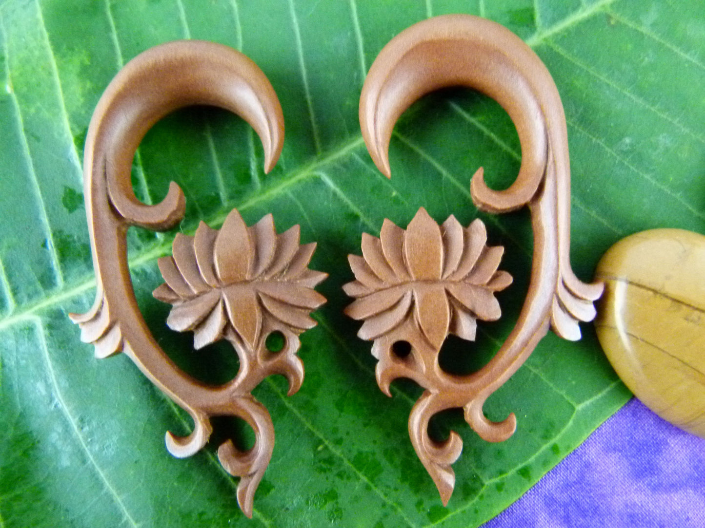 Wood Lotus Flower Hanger Plugs - Pair 3