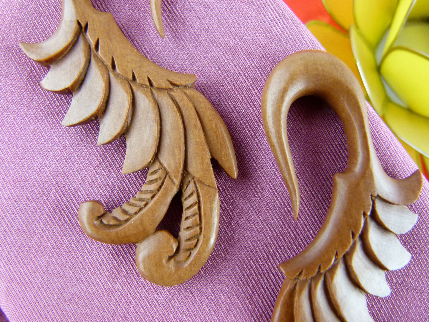 Wood Feather Hanger Plugs - Detail