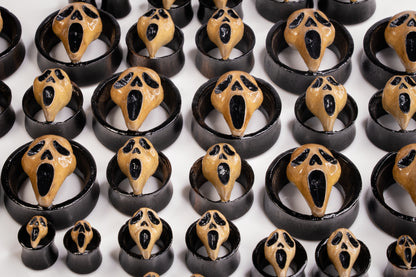 Scream Plugs - Hand-Carved Wooden Plugs (Pair) - PA150