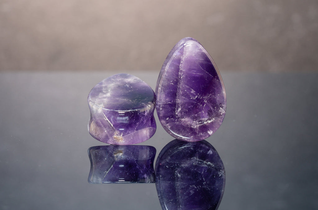 Teardrop amethyst gauged plugs