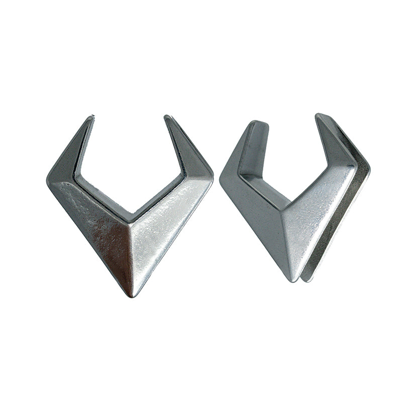 stretched ear gauged saddles